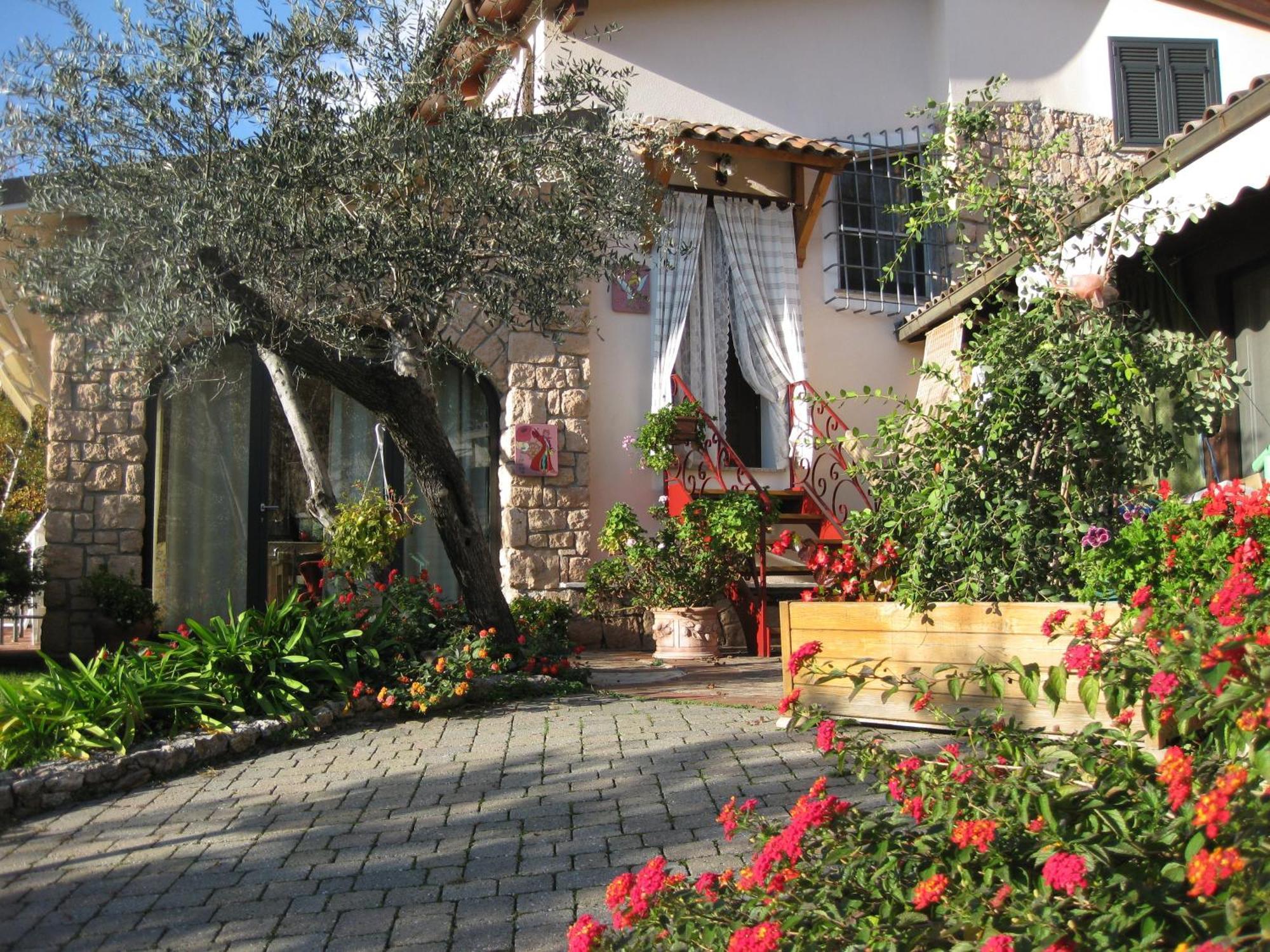 Agriturismo Peterpan Farm stay *
